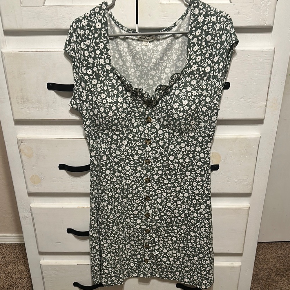 Derek Heart Sage Floral Blouse